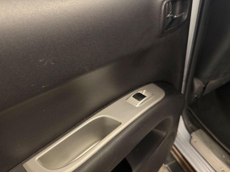 Mitsubishi L200 2.5 DI-D Barbarian Auto 4WD Euro 5 4dr (LB) 30