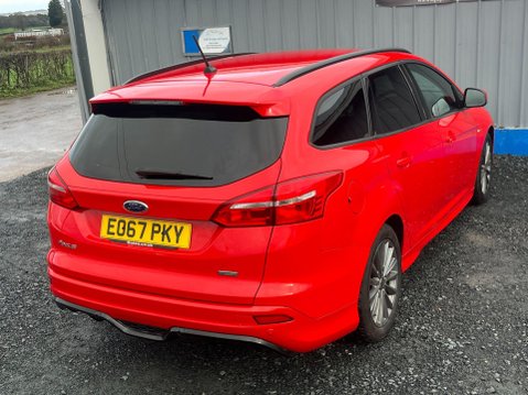 Ford Focus 1.0T EcoBoost ST-Line Euro 6 (s/s) 5dr 42