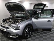 Citroen C4 PURETECH SHINE S/S 16