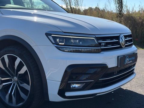 Volkswagen Tiguan 2.0 TDI R-Line DSG 4Motion Euro 6 (s/s) 5dr 30
