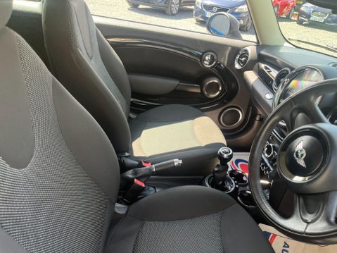 Mini Hatch 1.6 One Euro 5 3dr 30