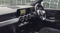 Mercedes-Benz GLB 1.3 GLB200 AMG Line SUV 5dr Petrol 7G-DCT Euro 6 (s/s) (163 ps) 22