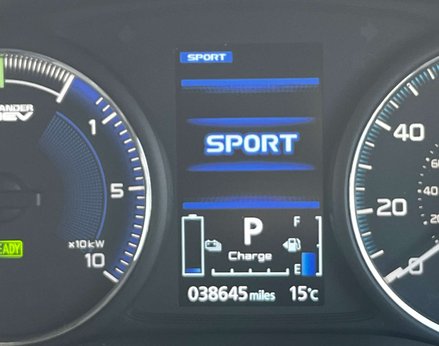 Mitsubishi Outlander 2.4 Outlander Design PHEV CVT 4WD 5dr 26