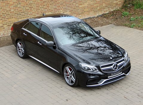 Mercedes-Benz E Class S AMG 15