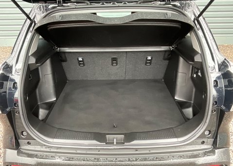 Suzuki SX4 S-Cross MOTION BOOSTERJET MHEV 23
