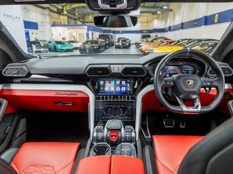 Lamborghini Urus 4.0 V8 BiTurbo SUV 5dr Petrol Auto 4WD Euro 6 (650 ps) 2