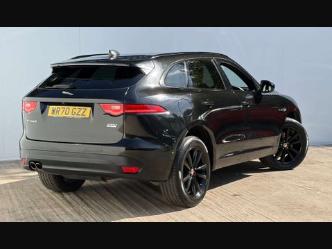 Jaguar F-Pace 2.0 F-PACE Chequered Flag AWD D Auto 4WD 5dr 26