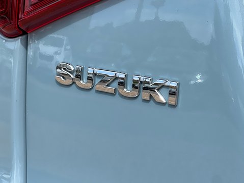 Suzuki Vitara SZ-T BOOSTERJET MHEV 21