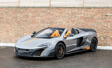McLaren 675LT Spider 8