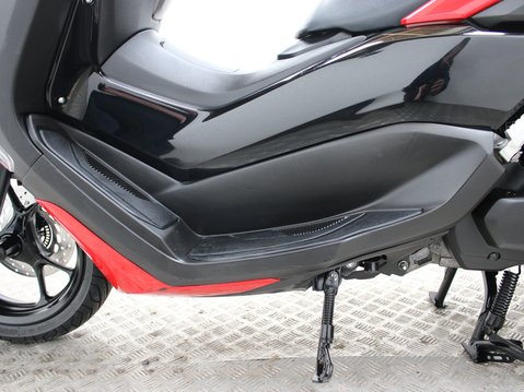 Yamaha Nmax 125 GPD125-A ABS 34