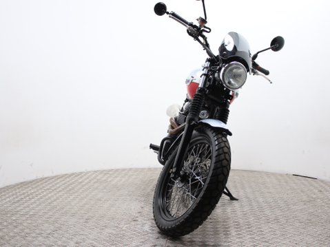 Triumph Scrambler BONNEVILLE SCRAMBLER 865 5