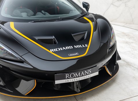 McLaren 620R 32