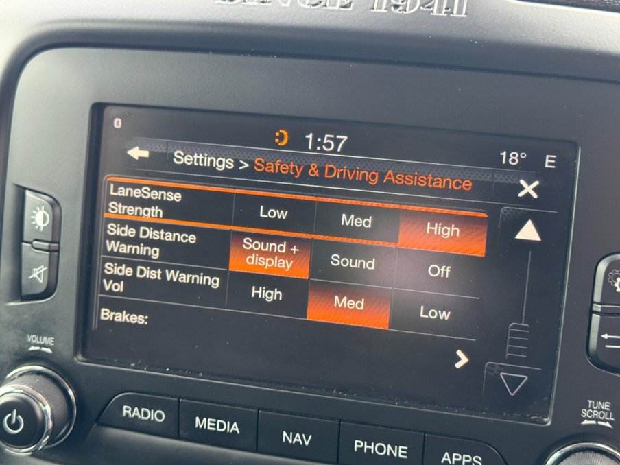 2018 Jeep Renegade — image 23