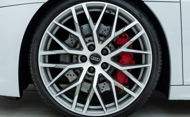 Audi R8 V10 Spyder 25