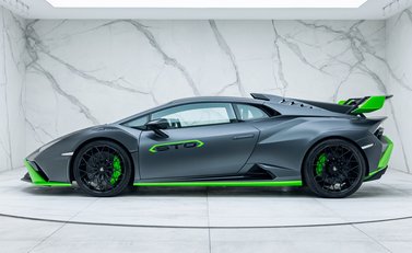 Lamborghini Huracan STO 2