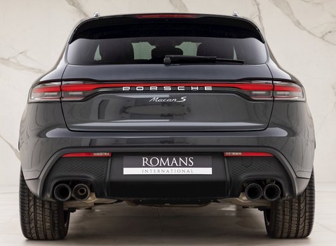 Porsche Macan S 5