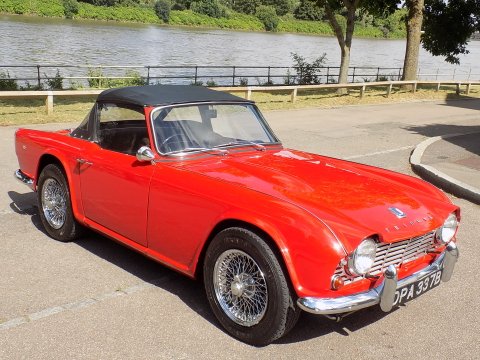 Triumph TR4 Sports 38