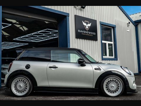 Mini Hatch 2.0 Cooper S Auto 3dr 3