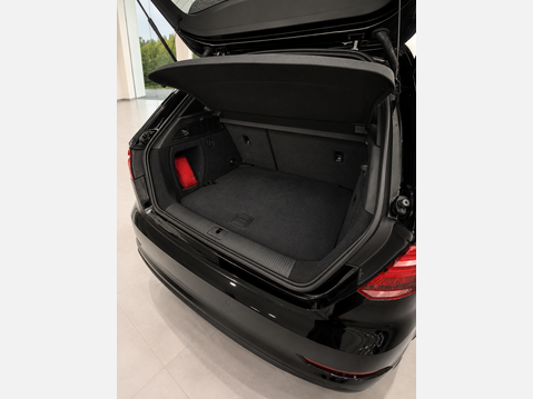 Audi A3 TDI S LINE BLACK EDITION 13