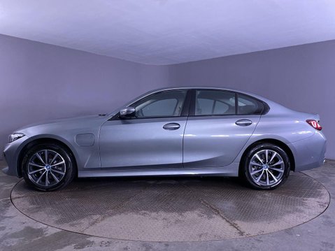 BMW 3 Series 2.0 330e 12kWh Sport Saloon 4dr Petrol Plug-in Hybrid Auto Euro 6 (s/s) (29 67