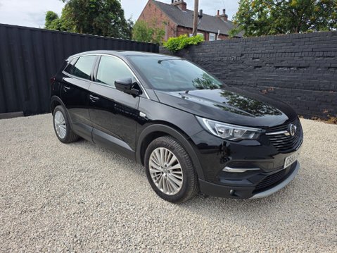 Vauxhall Grandland X 1.5 Turbo D BlueInjection Sport Nav Euro 6 (s/s) 5dr 1