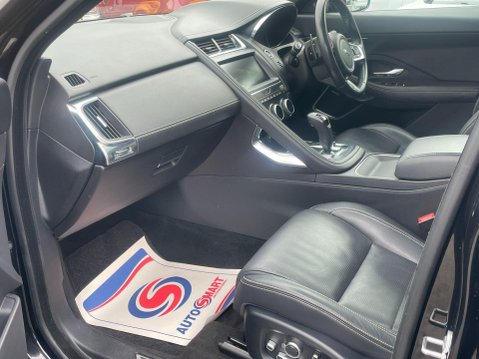 Jaguar E-Pace 2.0 D180 R-Dynamic HSE Auto AWD Euro 6 (s/s) 5dr 25