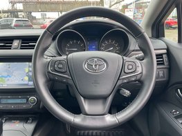 Toyota Avensis 1.8 Avensis Excel Valvematic CVT 5dr 19