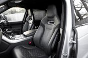 Land Rover Range Rover Sport SVR CARBON EDITION. DEPLOYABLE SIDE STEPS. MATRIX LEDs. CARBON FIBRE ENGINE BAY 17