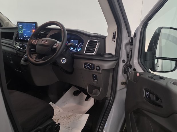 Ford Transit Transit 350 135kW 68kWh H2 Leader Van Auto 24