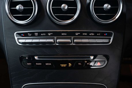 Mercedes-Benz GLC 3.0 GLC43 V6 AMG (Premium Plus) SUV 5dr Petrol G-Tronic+ 4MATIC Euro 6 (s/s 27
