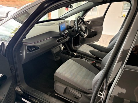 Volkswagen ID.3 Pro Performance 58kWh Life Auto 5dr 20