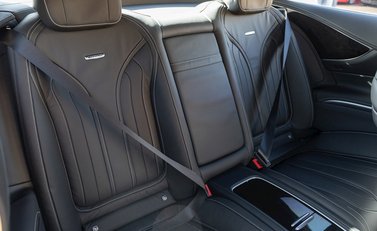 Mercedes-Benz S Class S63 Coupe 14