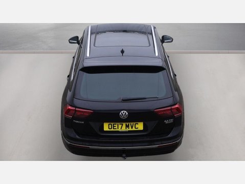 Volkswagen Tiguan 2.0 TDI BlueMotion Tech R-Line DSG 4Motion Euro 6 (s/s) 5dr 10