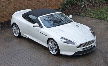 Aston Martin DB9 Volante 2