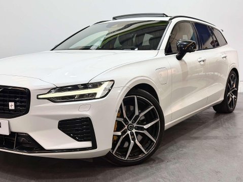Volvo V60 2.0h T8 Twin Engine 11.6kWh Polestar Engineered Estate 5dr Petrol Plug-in H 17