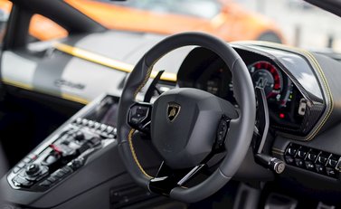 Lamborghini Aventador S LP740-4 16