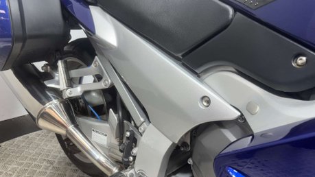 Yamaha FJR1300 2005 49K FULL LUGGAGE NEW MOT NEW TYRES SERVICED 11