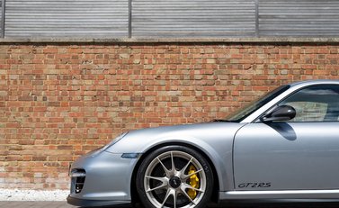 Porsche 911 (997) GT2 RS 33