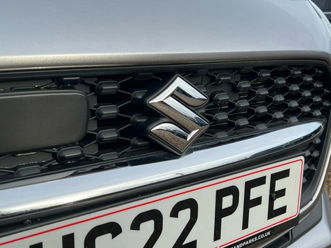 Suzuki Swift SZ-T DUALJET MHEV 33