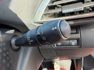 Peugeot 3008 1.5 BLUEHDI GT LINE PREMIUM 27
