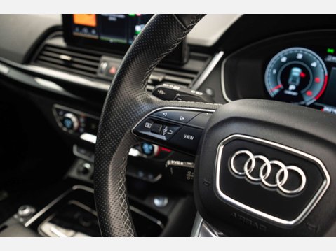 Audi Q5 2.0 Q5 Black Edition 40TDI MHEV Quattro Semi-Auto 4WD 5dr 21
