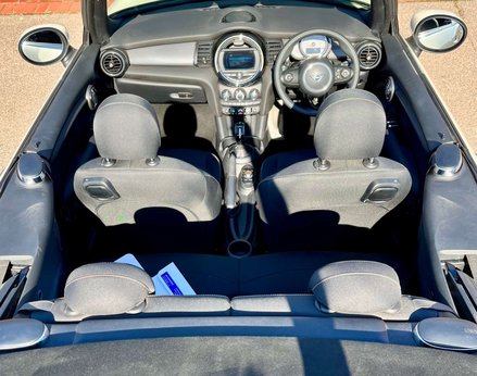 Mini Convertible 1.5 Cooper Classic Auto 2dr 70