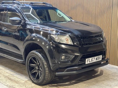 Nissan Navara 2.3 Navara Tekna dCi Auto 4WD 5dr 19