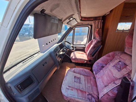 Auto-Trail Pawnee 1999 7