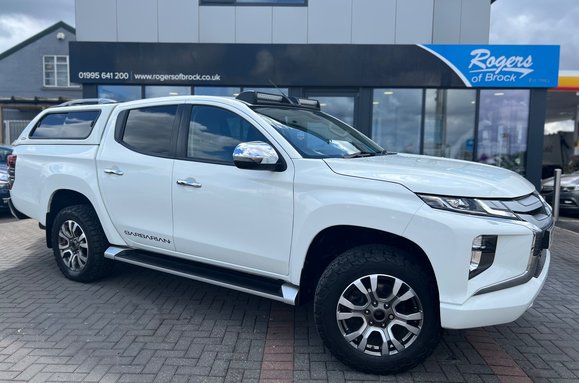 Mitsubishi L200 DI-D BARBARIAN DOUBLE CAB AUTO REAR CANOPY 1