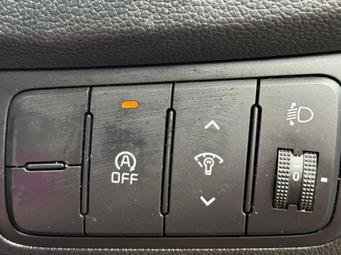 Kia Ceed 1.6 CRDi EcoDynamics 2 Euro 5 (s/s) 5dr 7