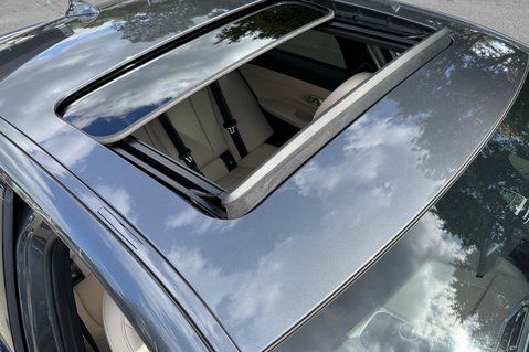 BMW 3 Series 330E M SPORT - OYSTER LEATHER -PRO & TECH PACKS - H/K -HUD - SUNROOF 21