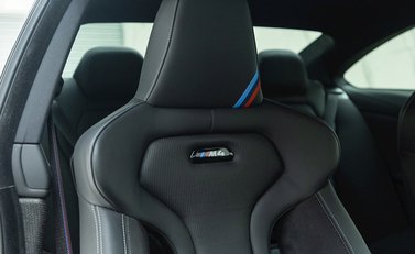 BMW M4 CS 11
