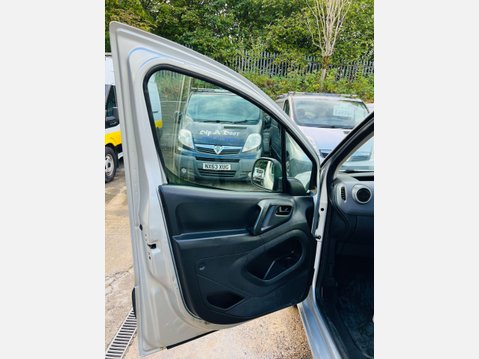 Citroen Berlingo 1.6 HDi 625 Enterprise L1 5dr (Euro 5) 29