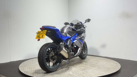 Lexmoto LXR 2020 7K 125CC SPORTS BIKE LEARNER PROJECT BIKE 3